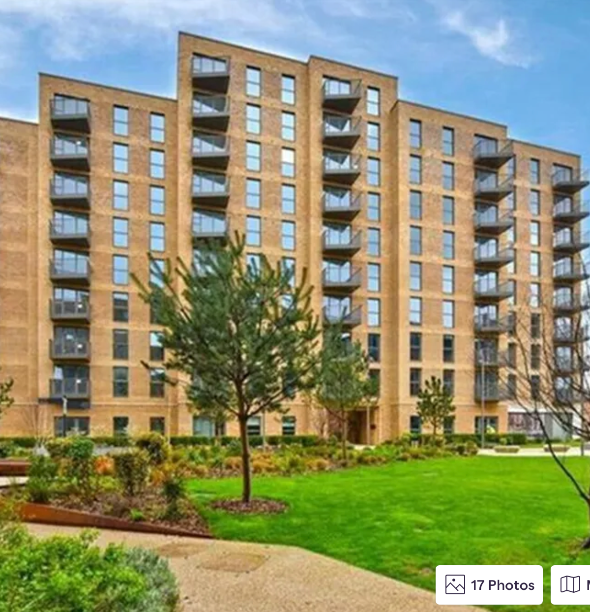 2 bed flat to rent Aquifer House, Horlicks Quarter, Slough SL1